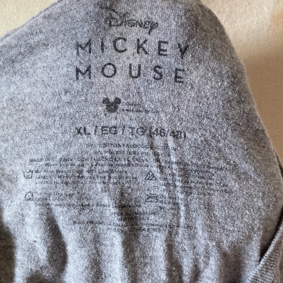 Disney Mickey Mouse T-shirt - Picture 2 of 3